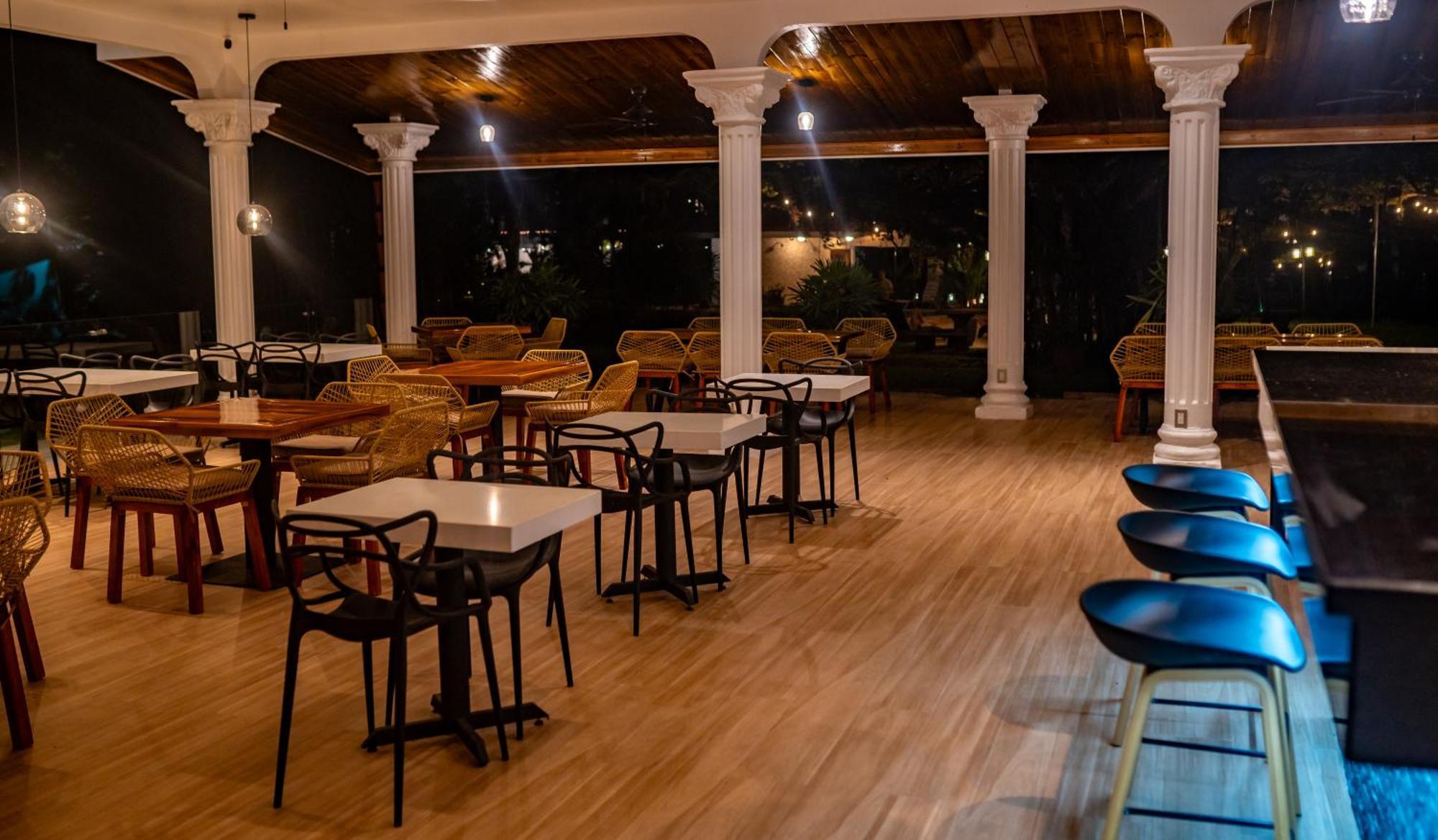 Hotel Los Higuerones Paso Canoas Bagian luar foto
