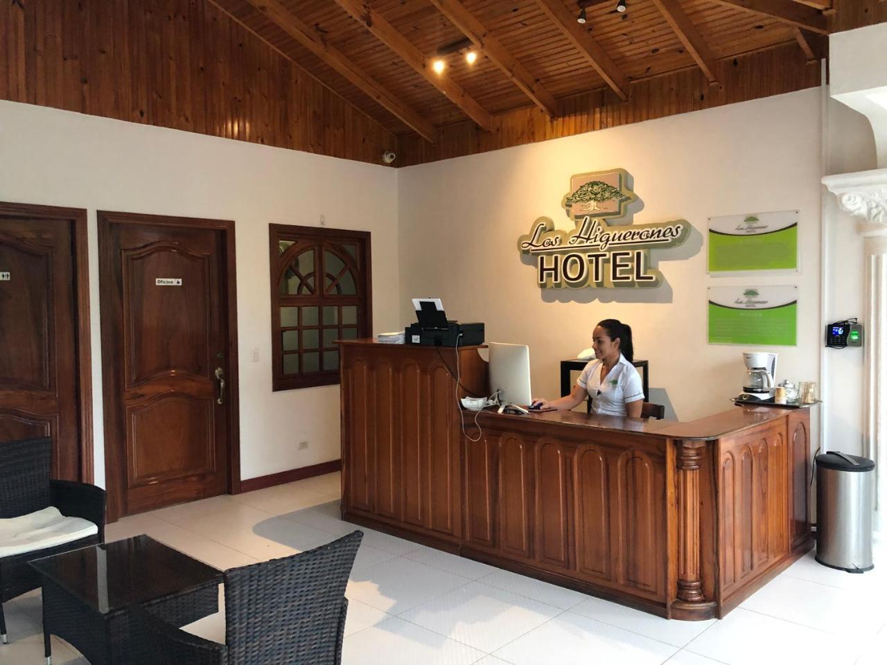 Hotel Los Higuerones Paso Canoas Bagian luar foto